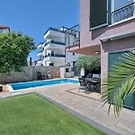 Palm Garden - Private Pool And Barbecue Appartamento