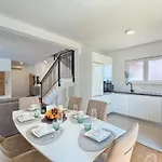 Palm Garden - Private Pool And Barbecue Appartamento *